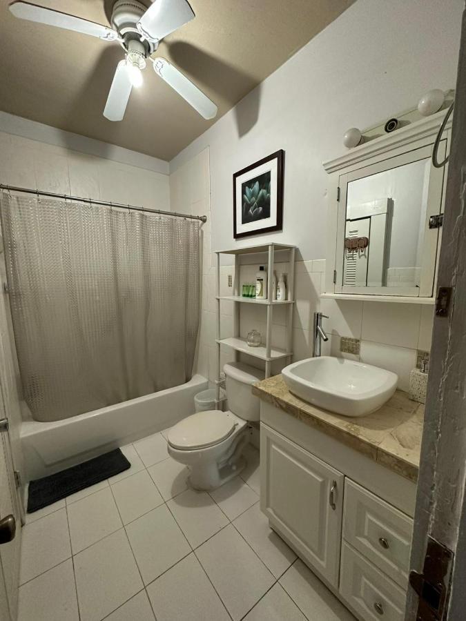 A Peaceful Stay In Miami Bagian luar foto